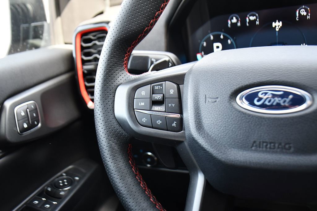 Used 2025 Ford Ranger Raptor AWD/4WD image 33
