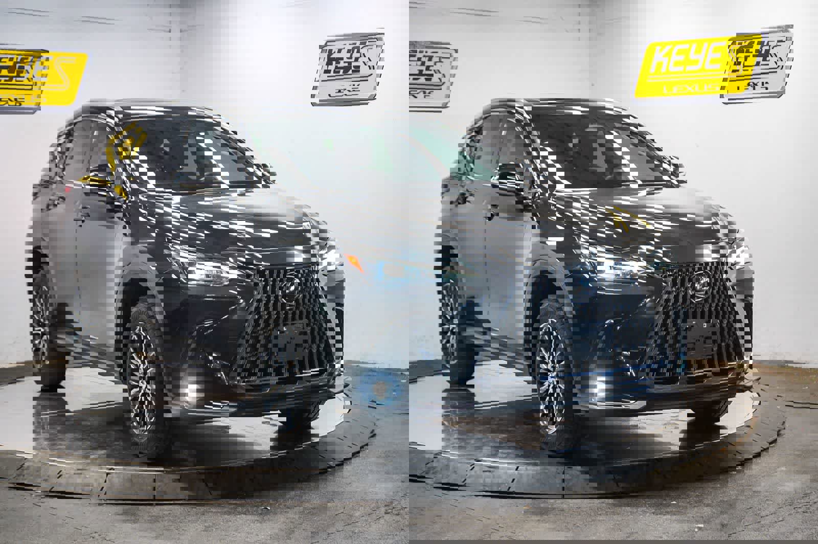 Used 2024 Lexus NX 350 w/ Cold Area Package image 5