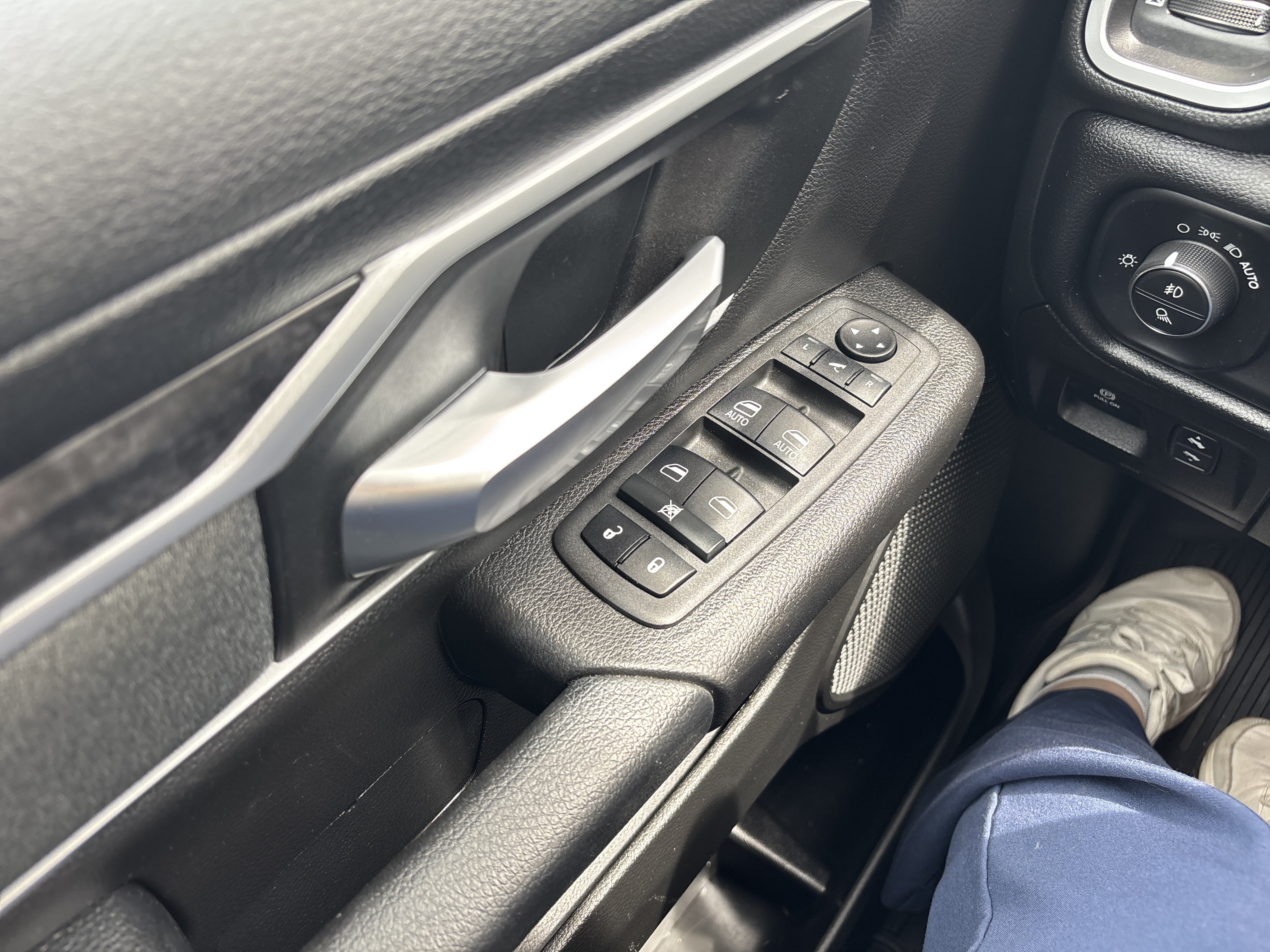 Used 2022 RAM 1500 Big Horn AWD/4WD image 20