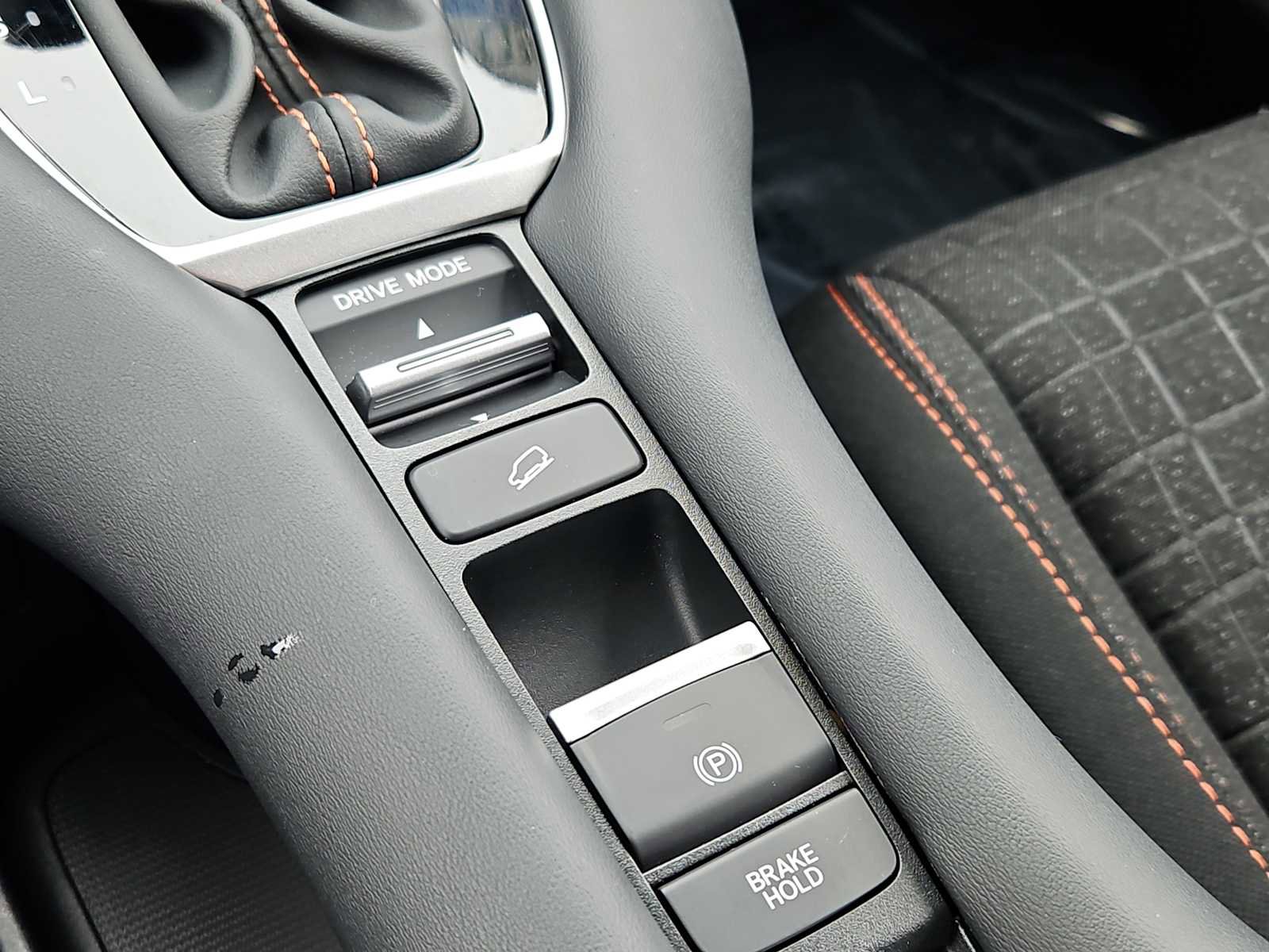 Certified 2024 Honda HR-V Sport image 9
