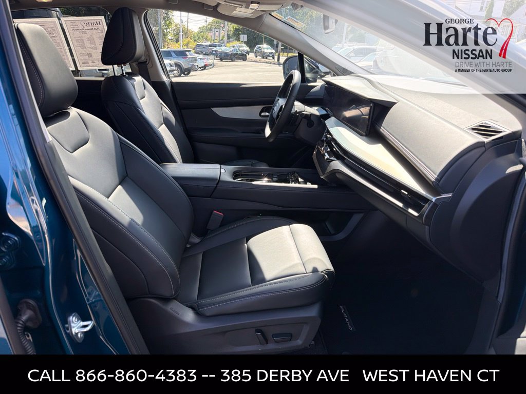 Used 2025 Nissan Murano SL w/ Cargo Package AWD/4WD image 32