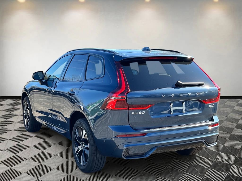 New 2026 Volvo XC60 B5 Plus w/ Climate Package image 5