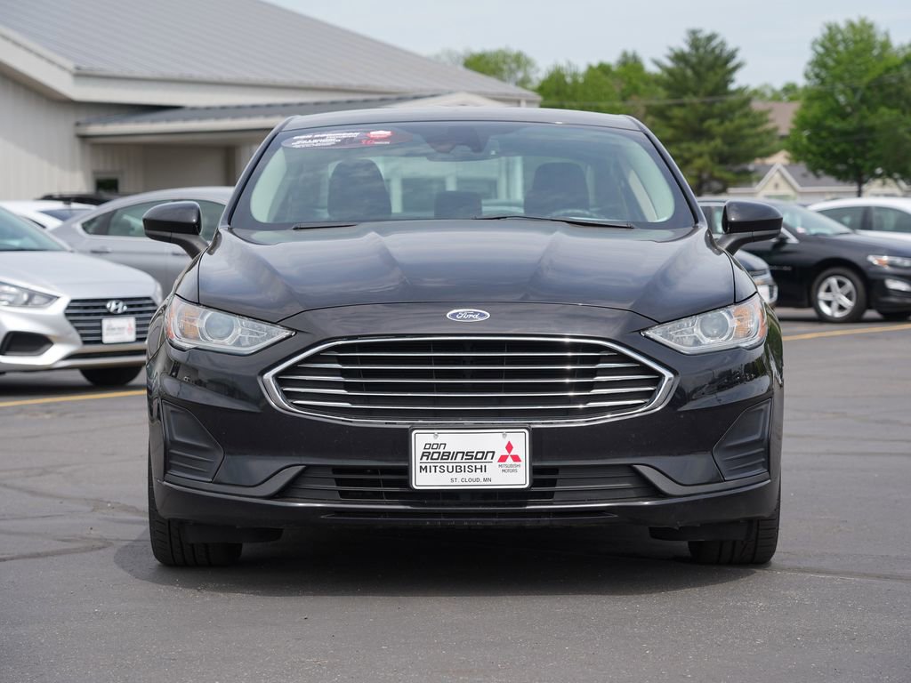 Used 2020 Ford Fusion SE FWD image 8
