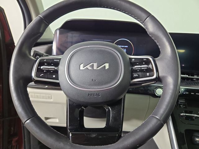 Used 2023 Kia Carnival SX Prestige FWD image 21