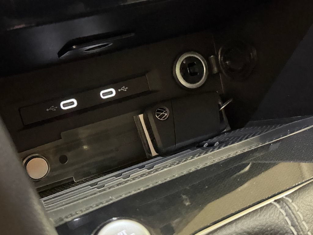 New 2026 Volkswagen Taos SE AWD/4WD image 19