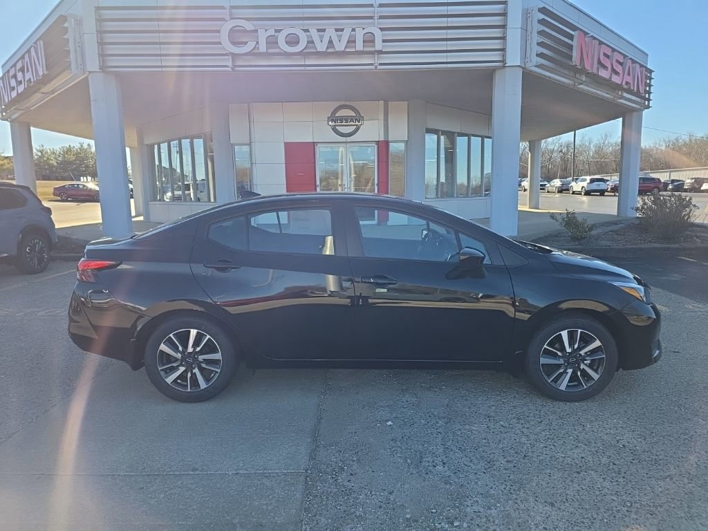 New 2025 Nissan Versa SV w/ Trunk Package image 2