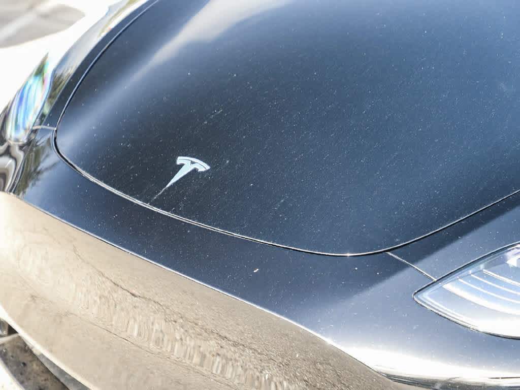 Used 2023 Tesla Model Y Performance AWD/4WD image 9