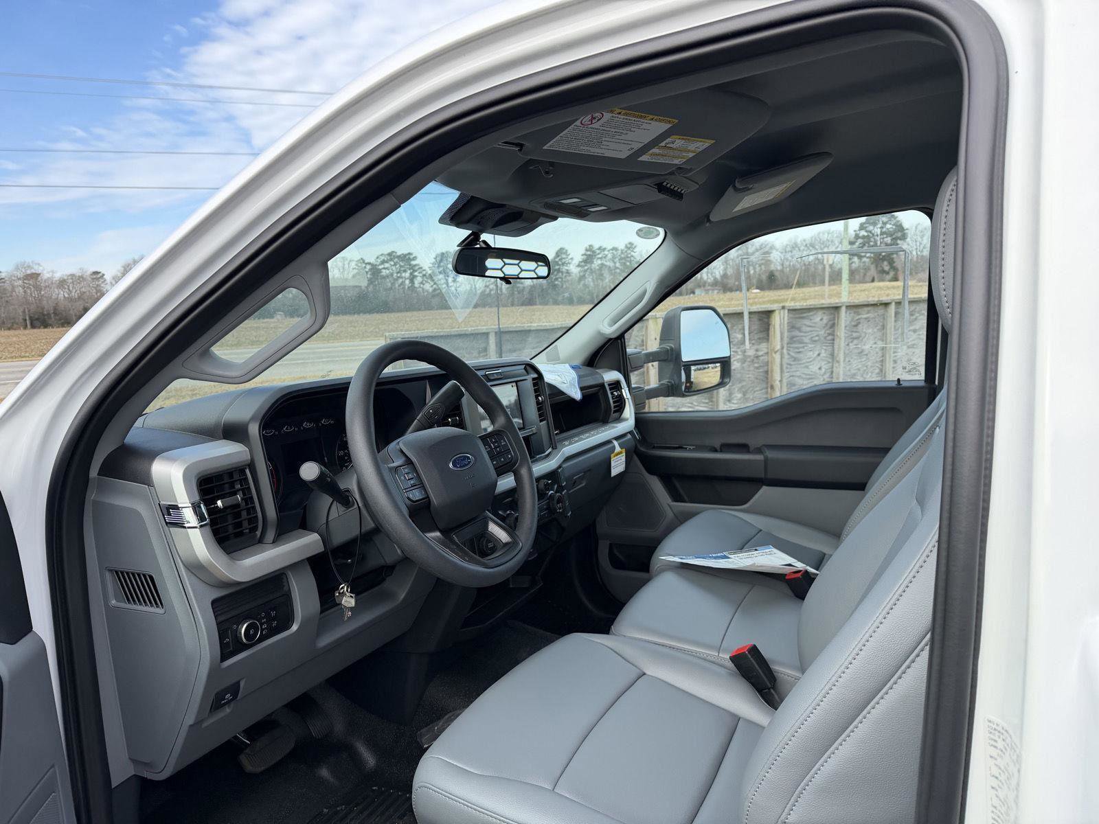 New 2025 Ford F550 2WD Regular Cab Super Duty image 14