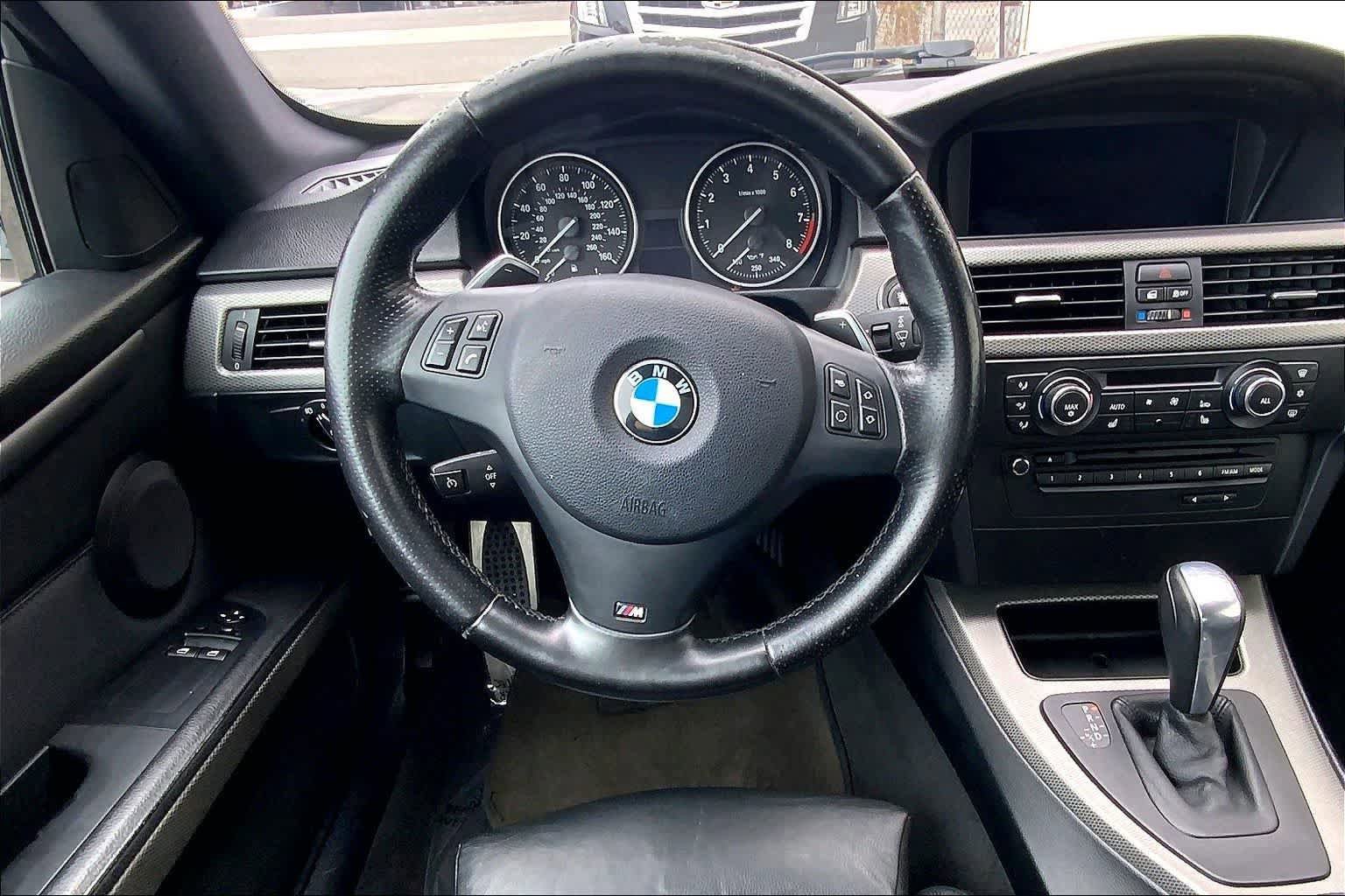 Used 2011 BMW 335i Coupe image 14