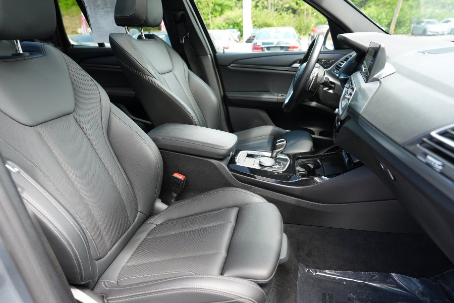 Used 2024 BMW X3 xDrive30i w/ Convenience Package AWD/4WD image 24
