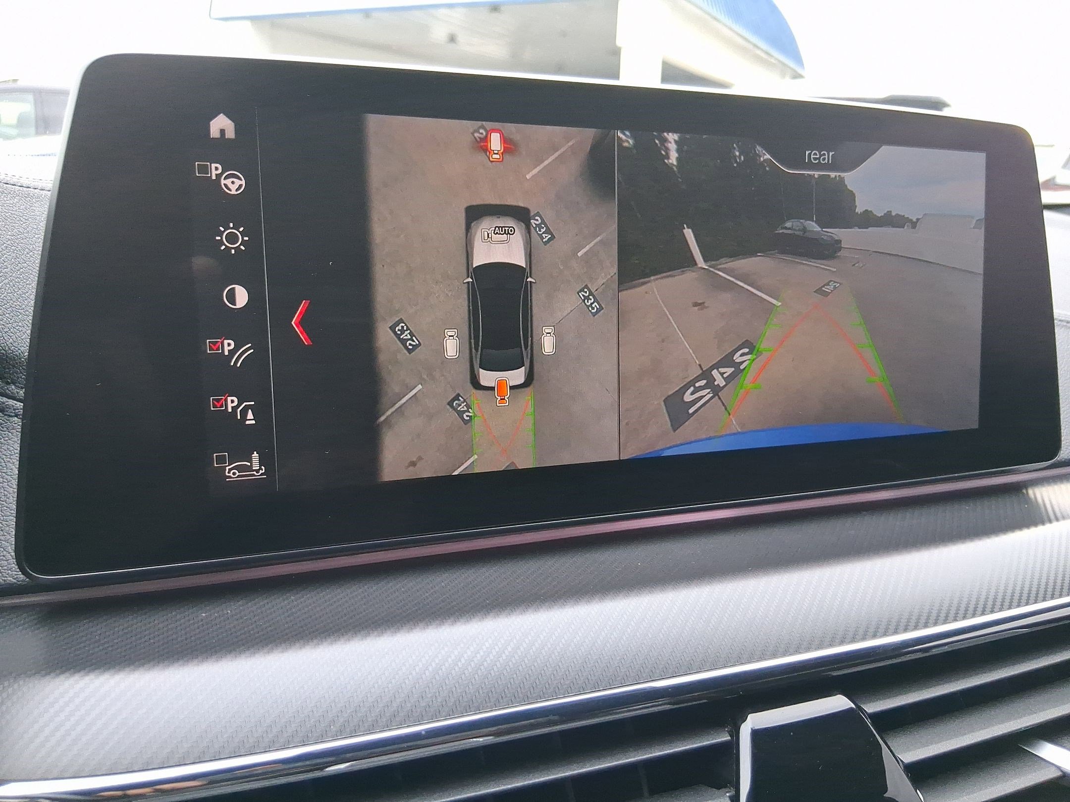 Used 2019 BMW M5 w/ Executive Package image 25