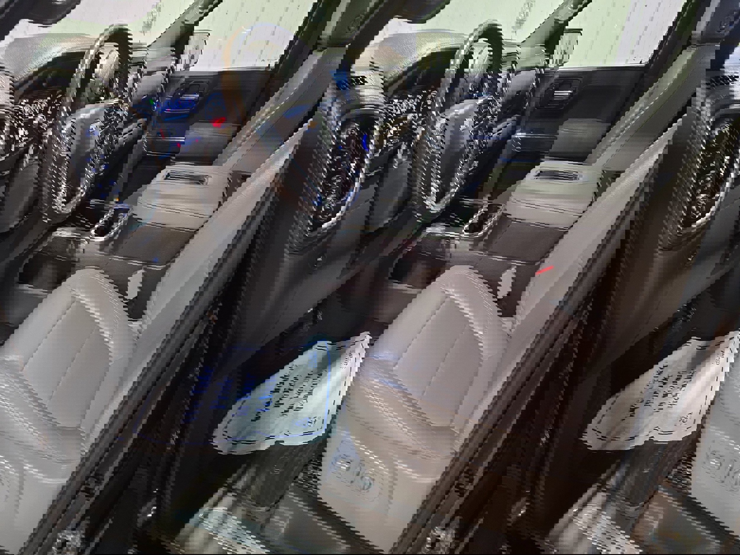 Used 2020 Chevrolet Silverado 1500 LTZ w/ LTZ Premium Package image 12