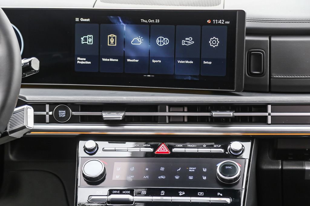 Certified 2026 Hyundai Santa Fe Limited AWD/4WD image 15