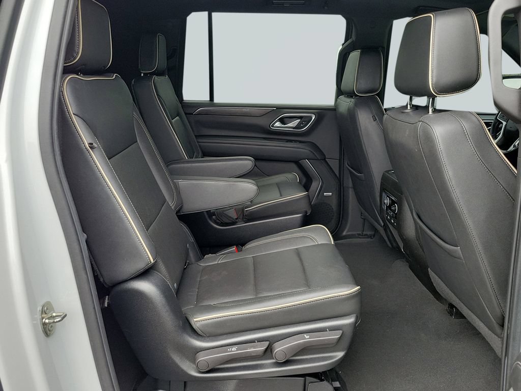 Used 2021 Chevrolet Suburban Z71 w/ Rear Media and Nav Package AWD/4WD image 37