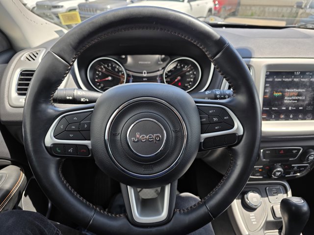 Used 2018 Jeep Compass Latitude w/ Popular Equipment Group AWD/4WD image 7