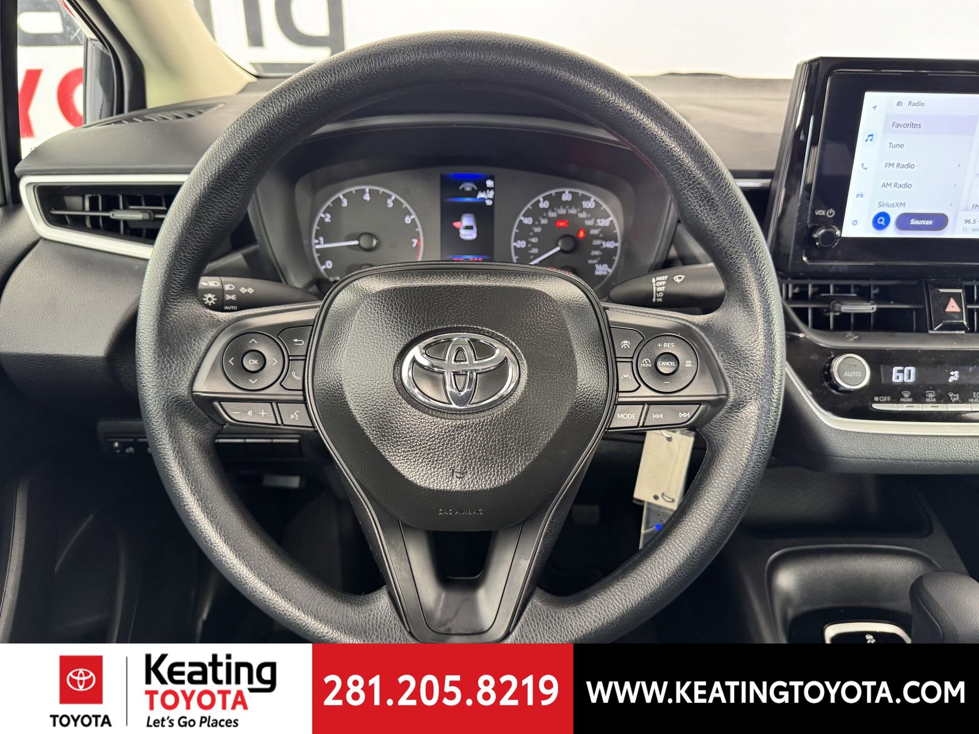 Certified 2025 Toyota Corolla LE image 29