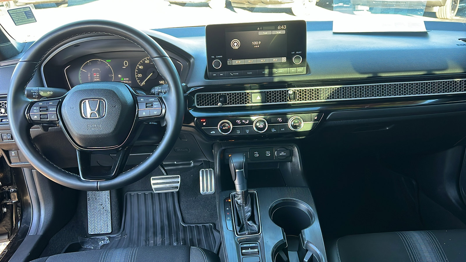Used 2025 Honda Civic Sport image 15