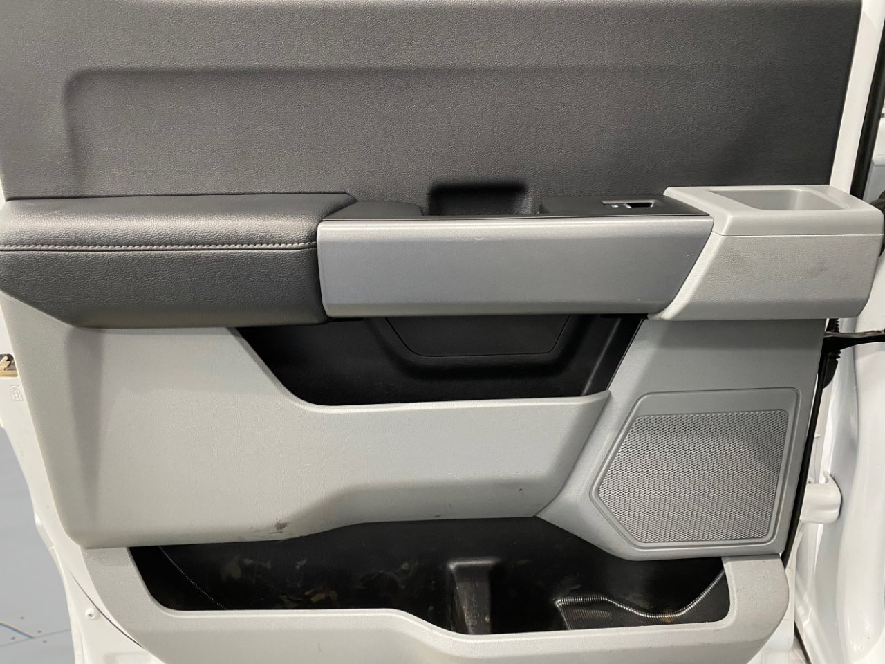 Used 2023 Ford F250 XLT w/ FX4 Off-Road Package image 18