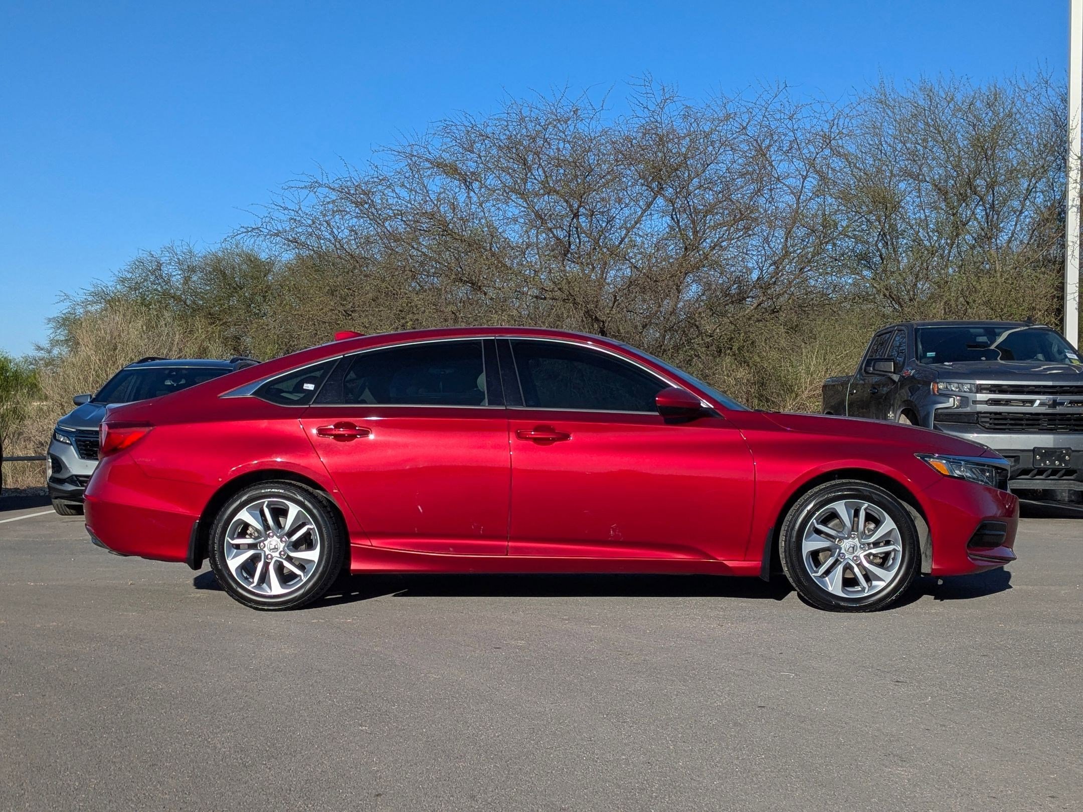 Used 2018 Honda Accord LX image 2