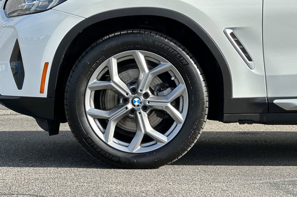 Used 2024 BMW X3 xDrive30i w/ Premium Package AWD/4WD image 28