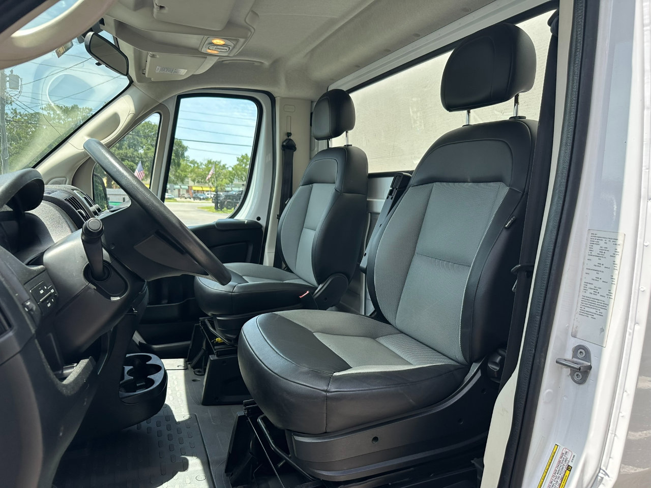 Used 2018 RAM ProMaster 3500 w/ Interior Convenience Group image 22