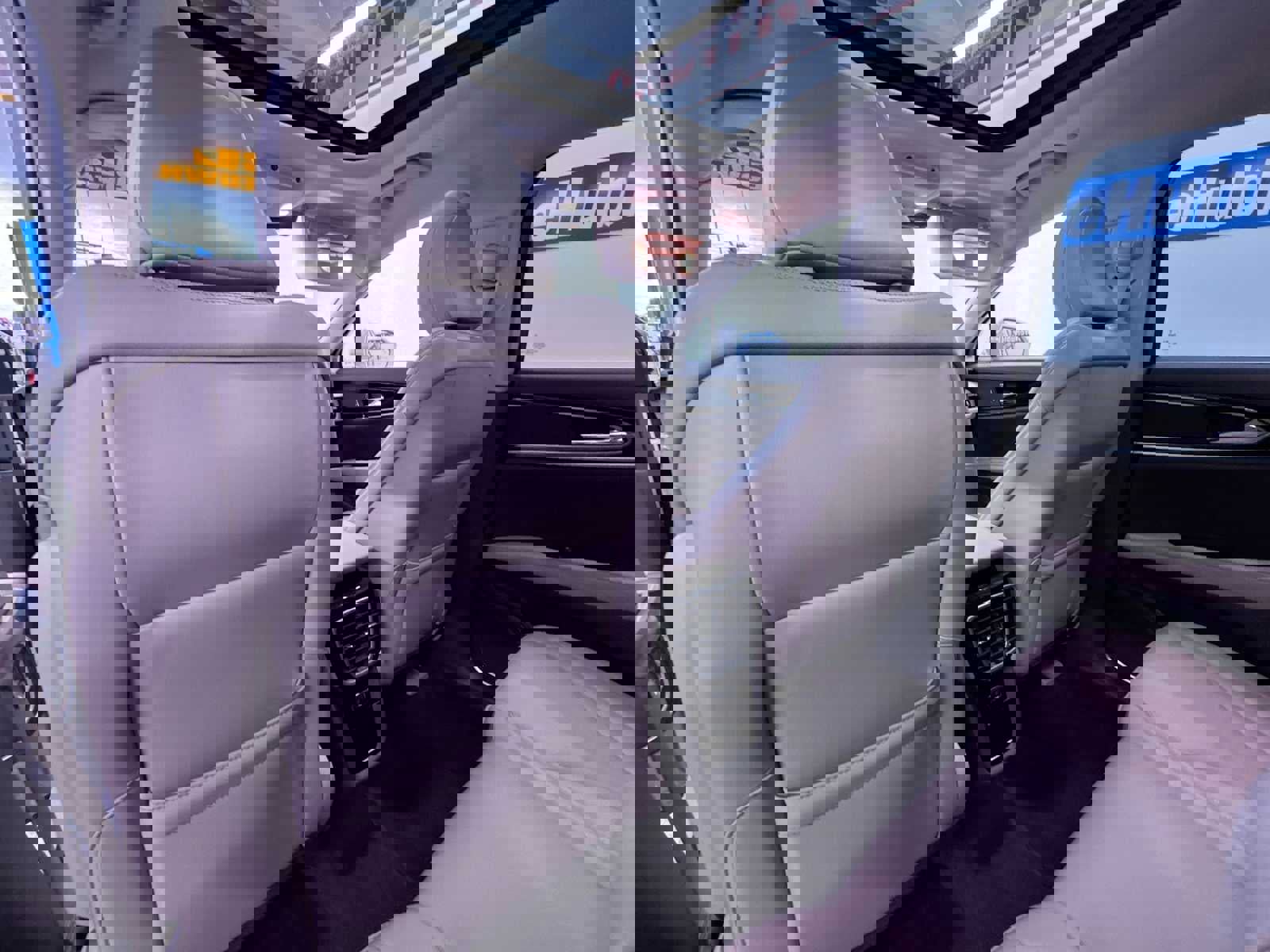 Used 2023 Lincoln Nautilus Reserve image 39