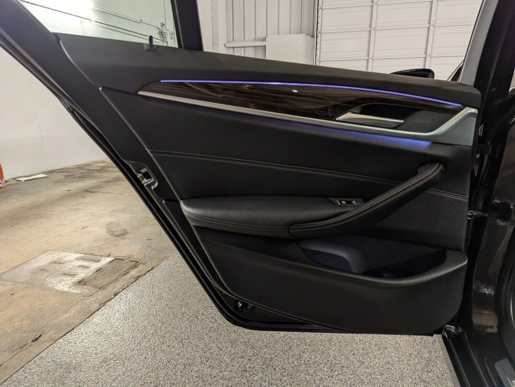 Used 2018 BMW 530i xDrive image 23