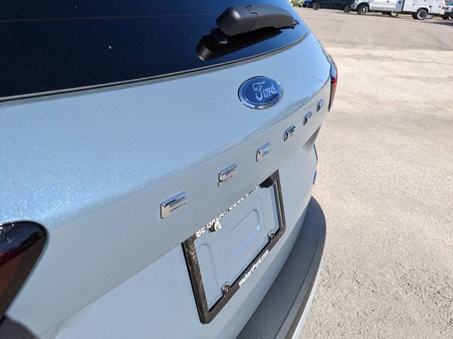 New 2026 Ford Escape SE image 12