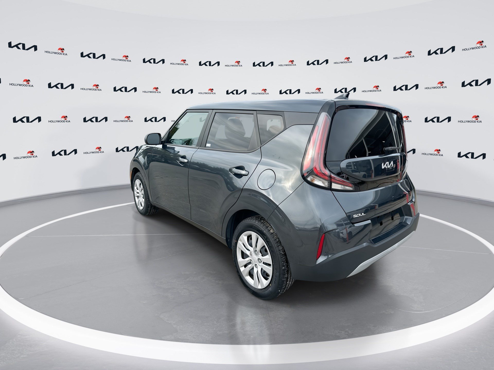 Certified 2023 Kia Soul LX FWD image 6