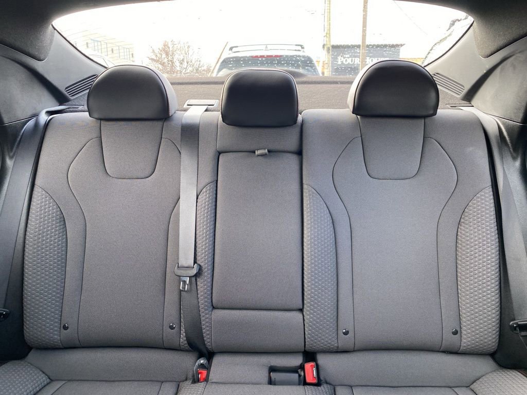 Certified 2023 Hyundai Elantra N Line image 14