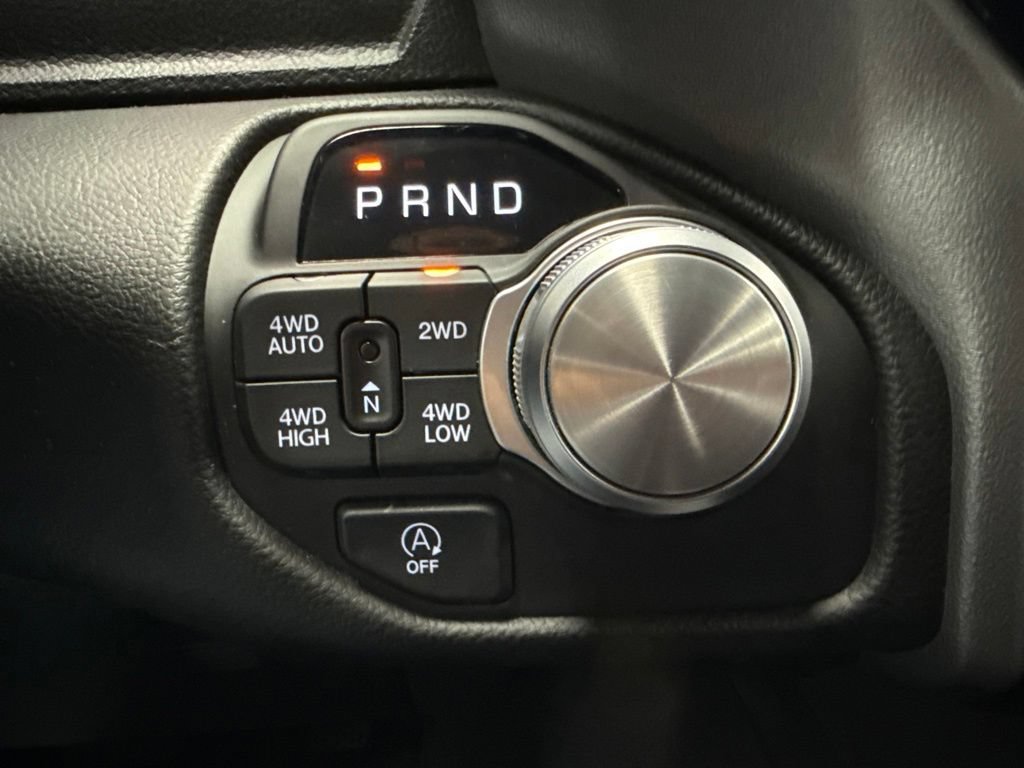 Used 2025 RAM 1500 Laramie w/ Sport Appearance Package AWD/4WD image 24