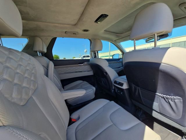 Used 2022 Hyundai Palisade Calligraphy w/ Winter Package FWD image 27