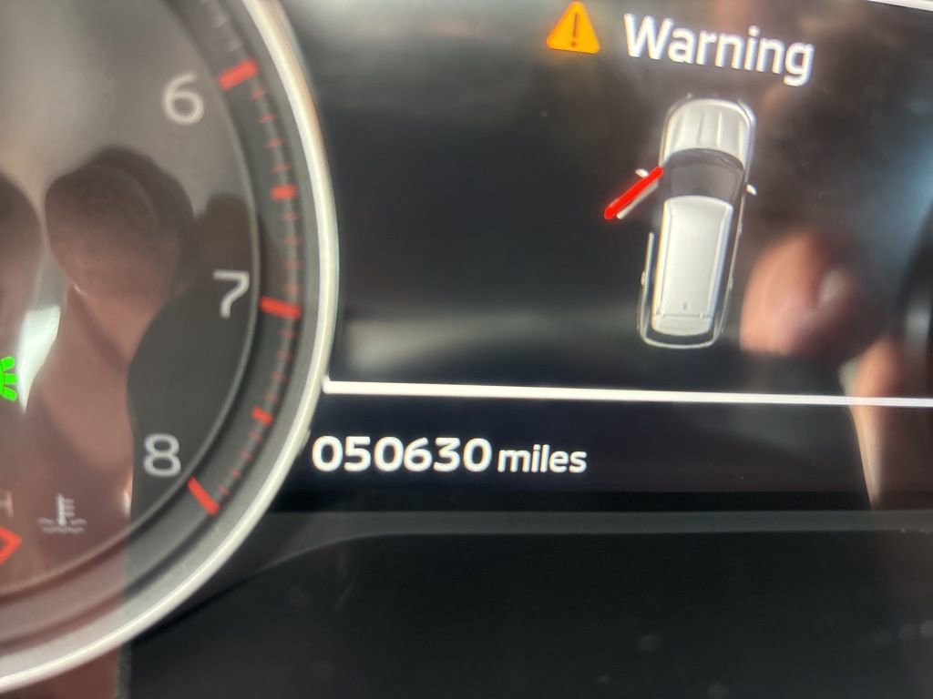 Used 2024 Mitsubishi Outlander SE image 10