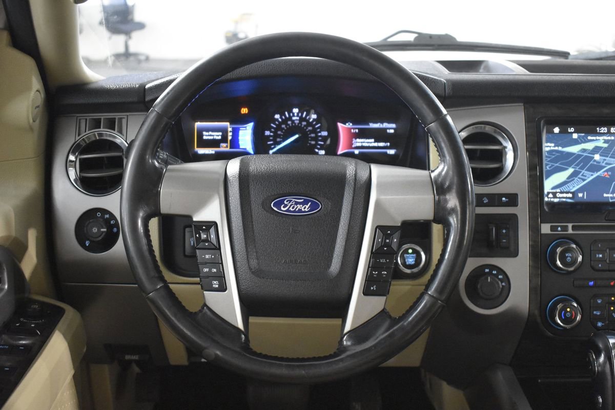 Used 2017 Ford Expedition EL Limited w/ Equipment Group 301A image 15