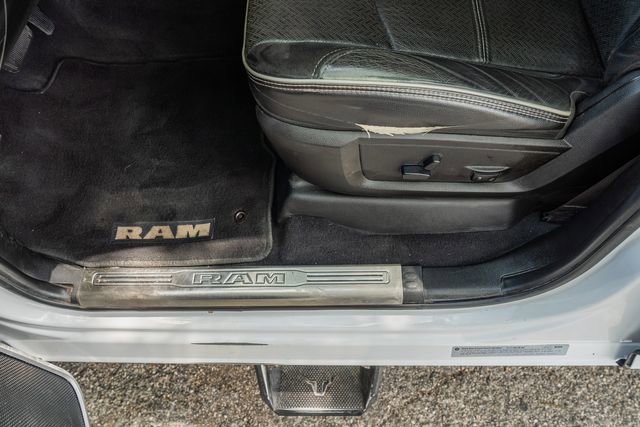 Used 2020 RAM 3500 Laramie w/ Night Edition AWD/4WD image 18