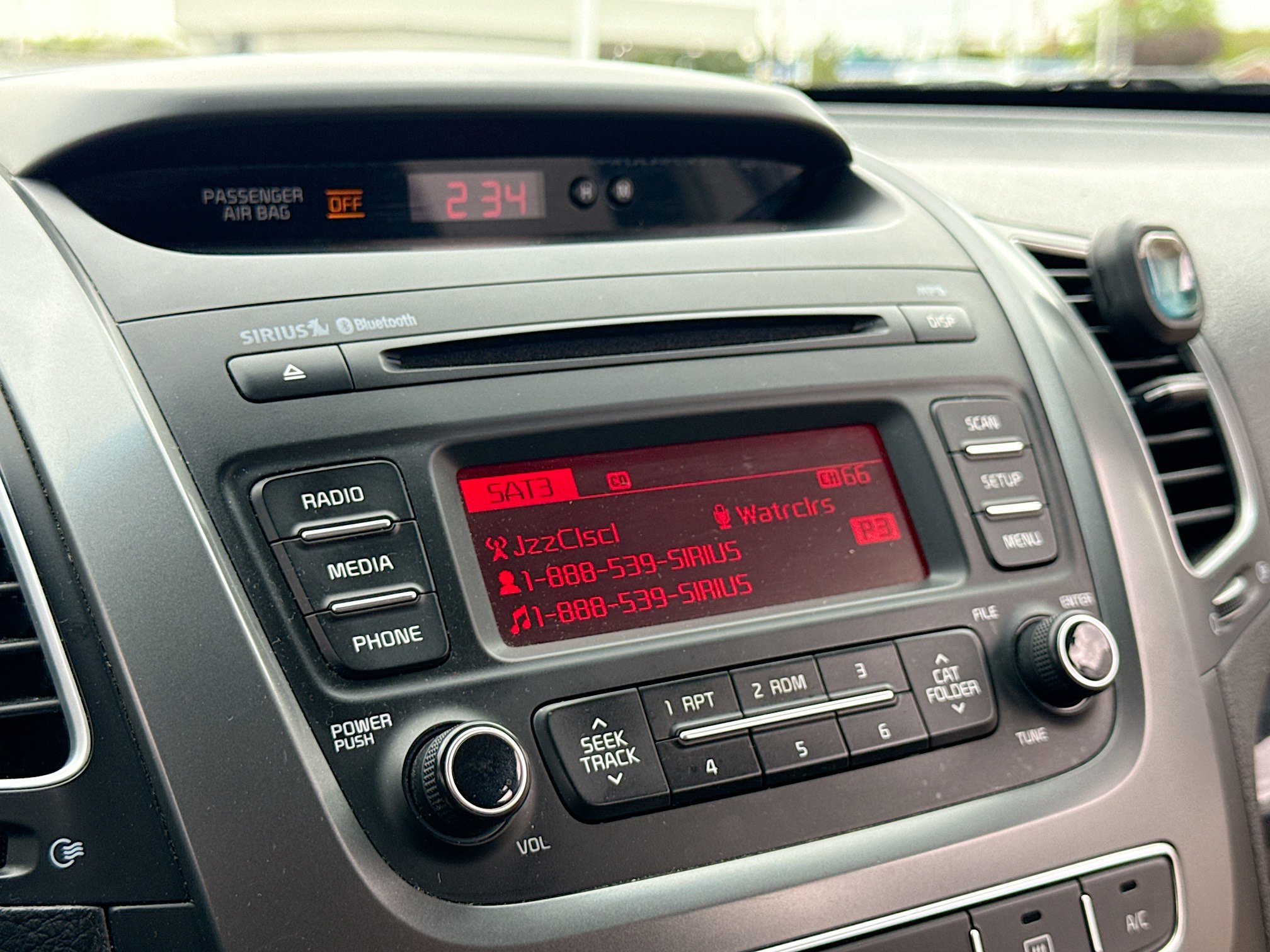 Used 2014 Kia Sorento LX AWD/4WD image 10