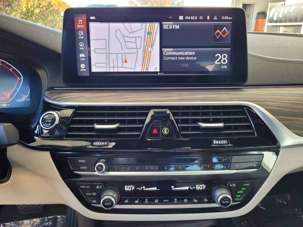 Used 2023 BMW 530i xDrive w/ Premium Package AWD/4WD image 11