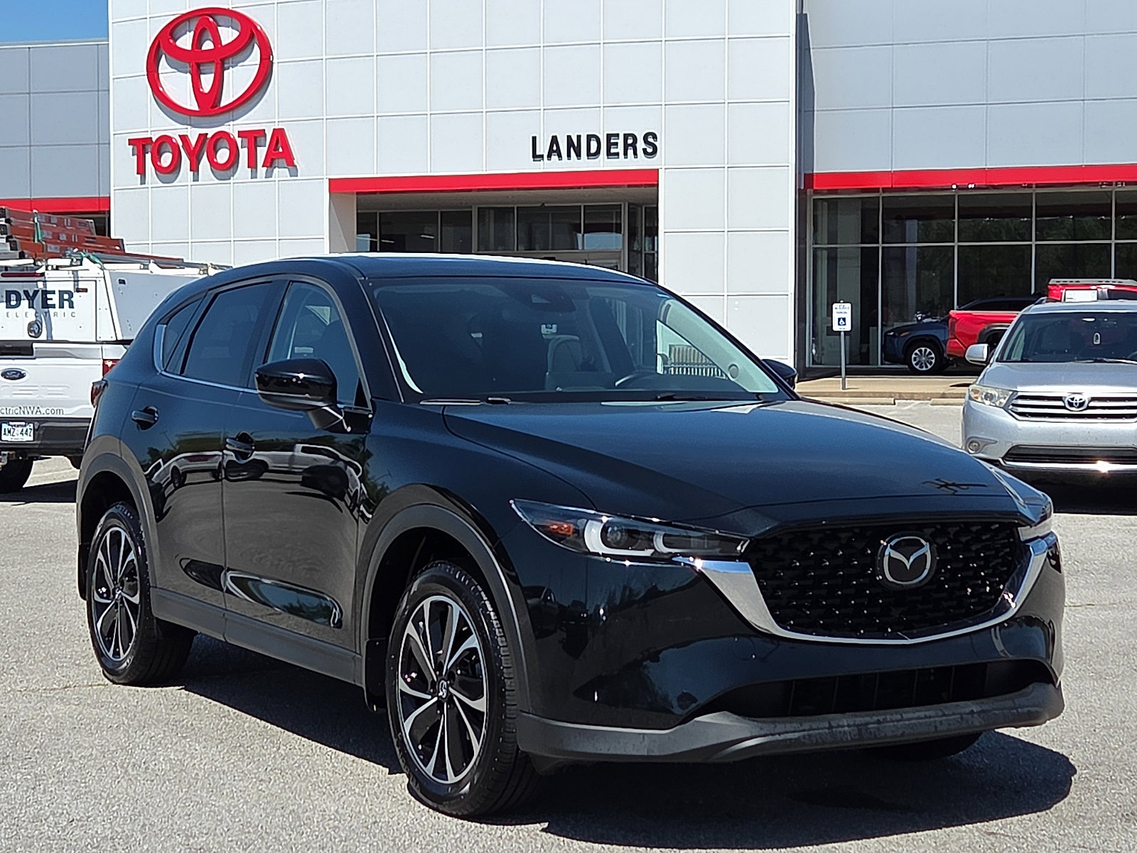Used 2023 MAZDA CX-5 AWD 2.5 S w/ Premium Package image 1