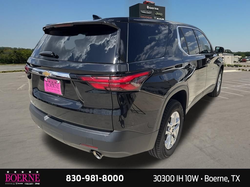 Used 2023 Chevrolet Traverse LS w/ Safety Package FWD image 12