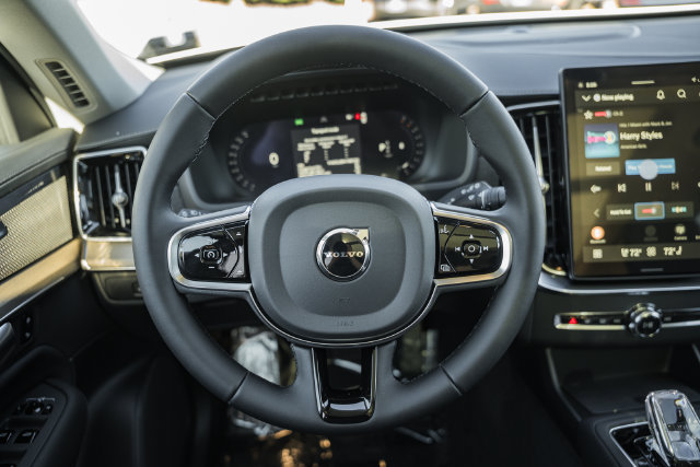 New 2027 Volvo XC90 B6 Plus AWD/4WD image 28