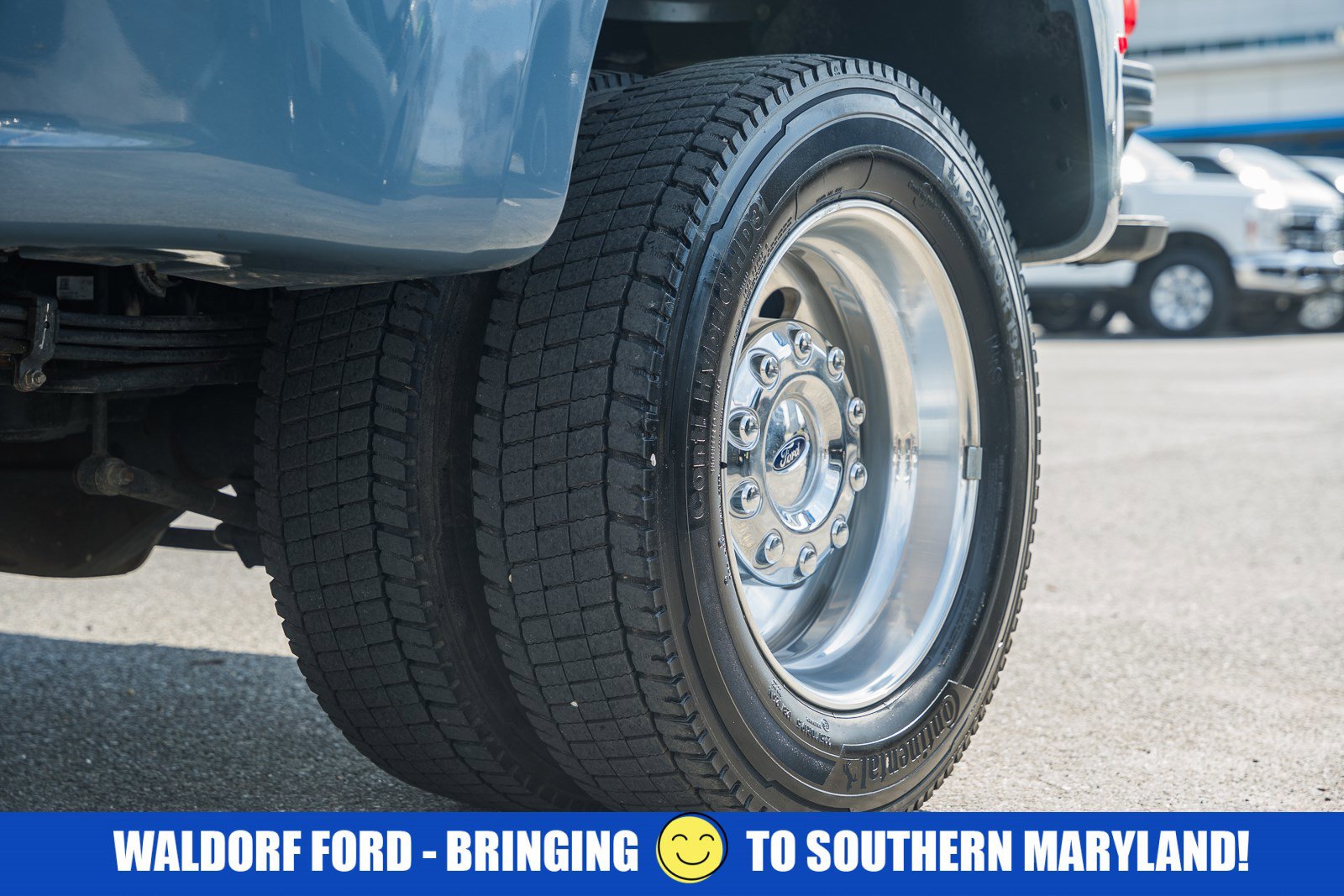 Used 2023 Ford F450 Limited w/ FX4 Off-Road Package image 24