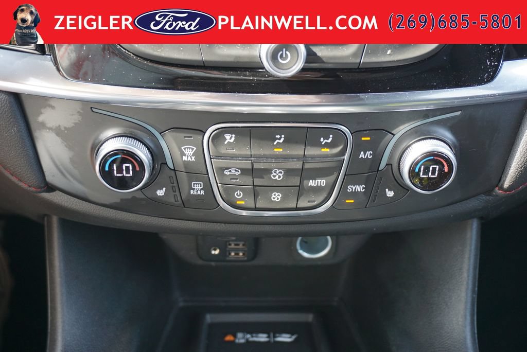 Used 2023 Chevrolet Traverse RS AWD/4WD image 25