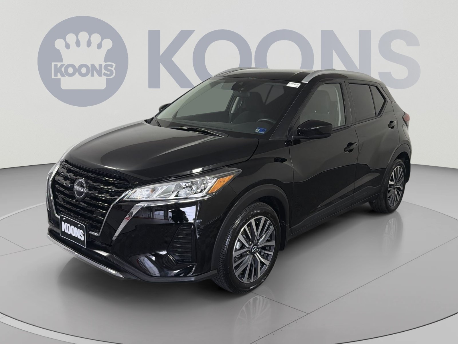 Used 2024 Nissan Kicks SV