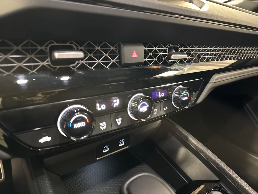 Used 2024 Honda Accord Sport image 17