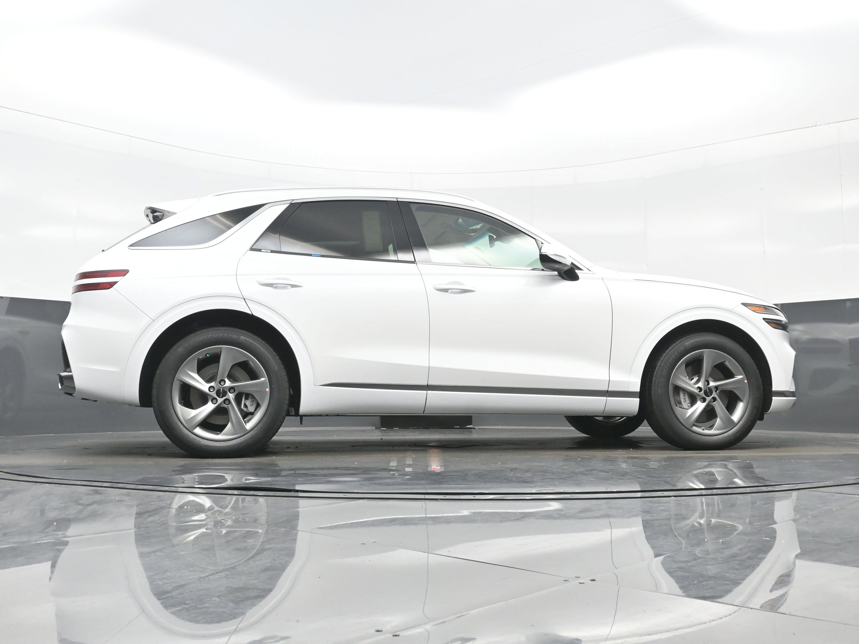 New 2026 Genesis GV70 2.5T Select image 18