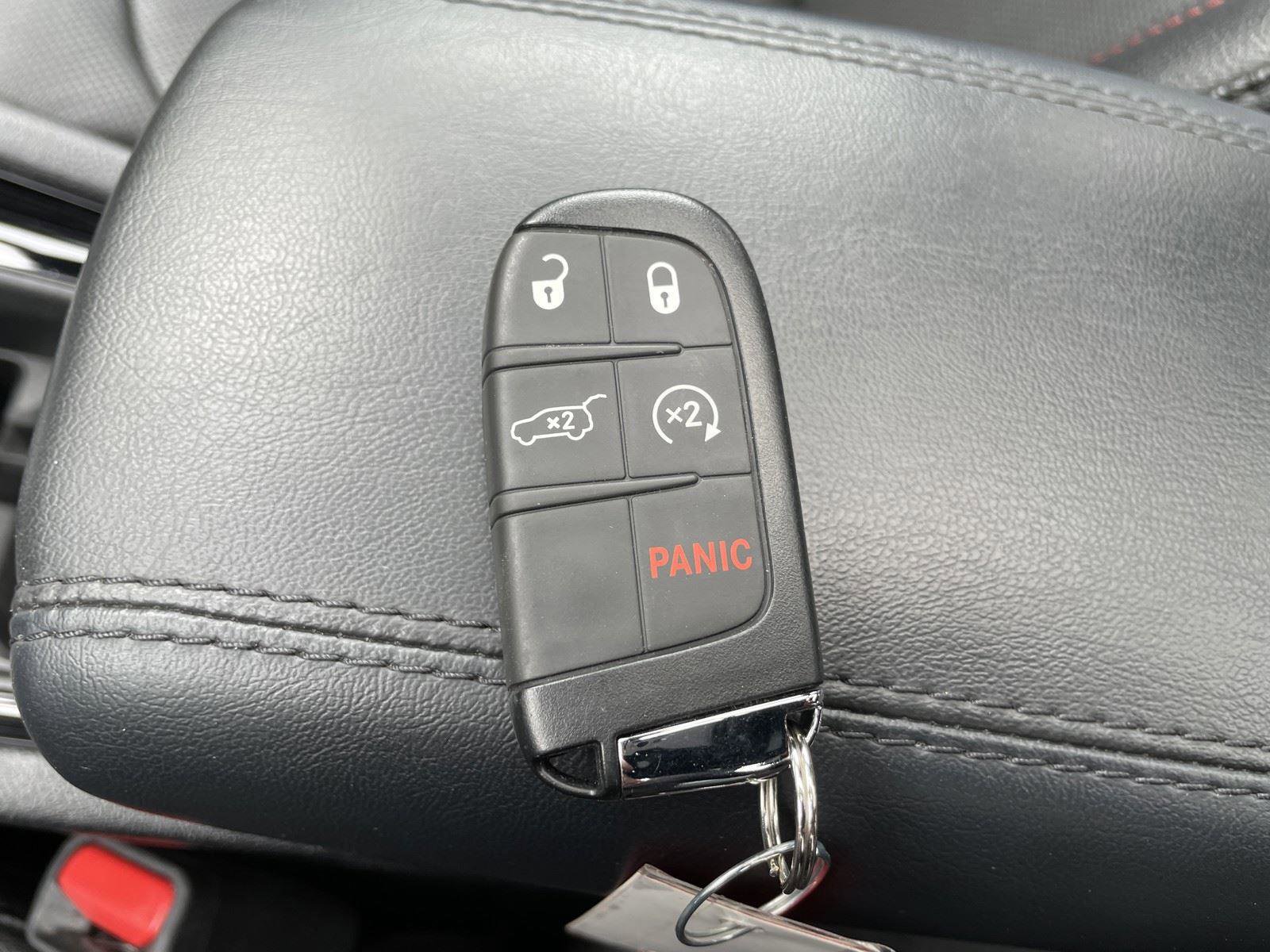 Used 2024 Jeep Compass Trailhawk w/ Trailhawk Elite Group image 26