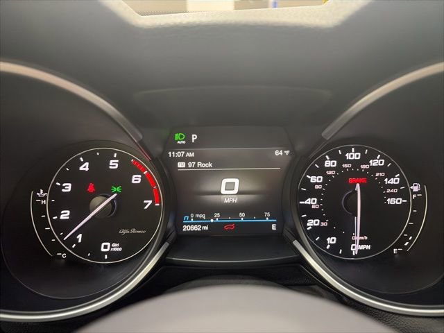 Used 2023 Alfa Romeo Stelvio Ti AWD/4WD image 8