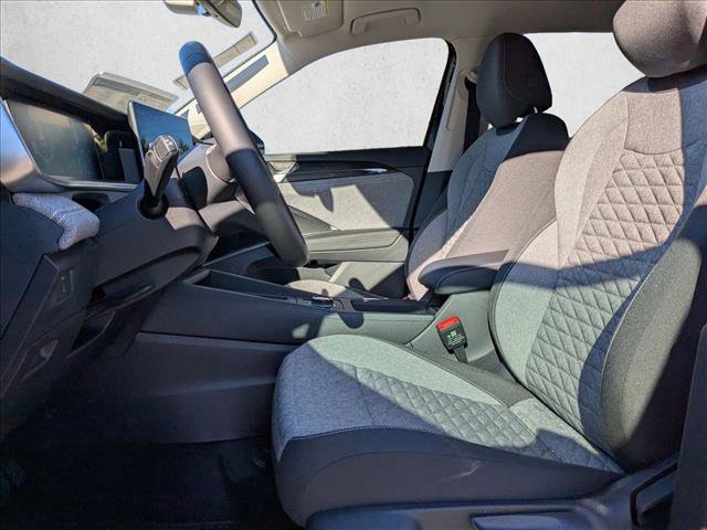 New 2025 Volkswagen Tiguan S image 4