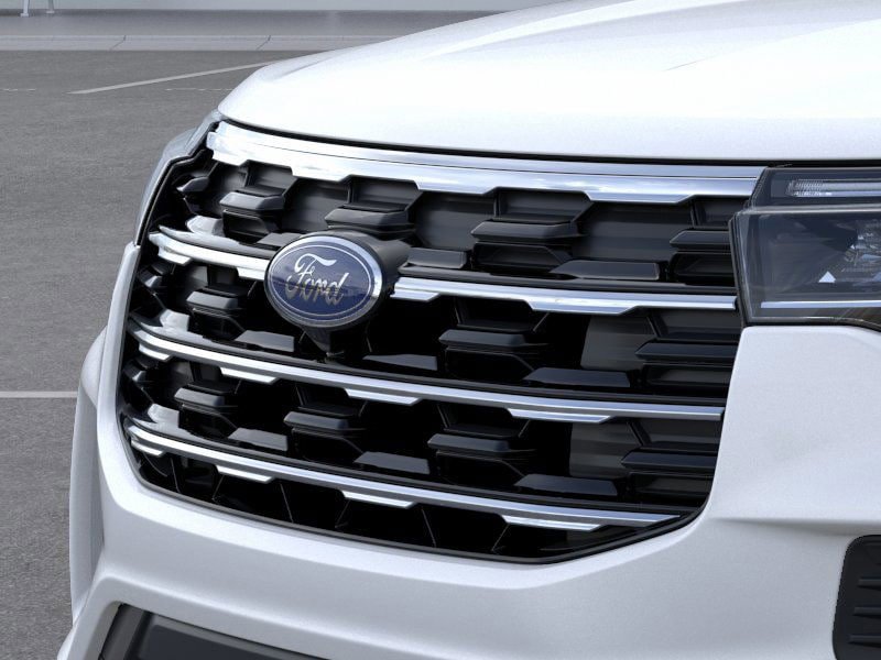 New 2026 Ford Explorer Active RWD image 17
