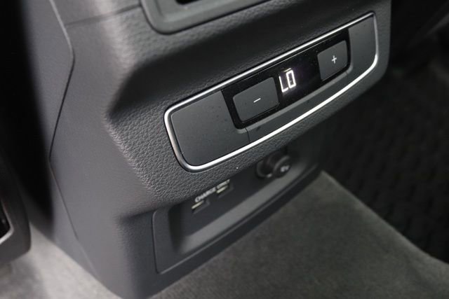 Used 2025 Audi Q5 2.0T Premium Plus image 18